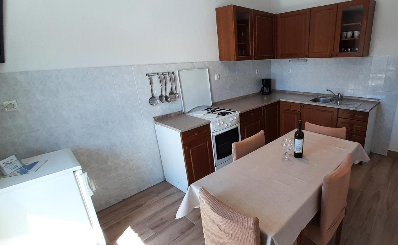 Apartment Classic Zrnovo المظهر الخارجي الصورة